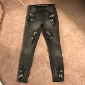 Embroidered grey jeans